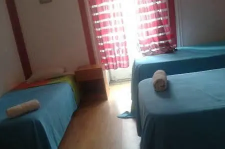 旅馆 Local Private