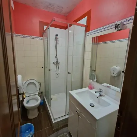 Hostal Local Private