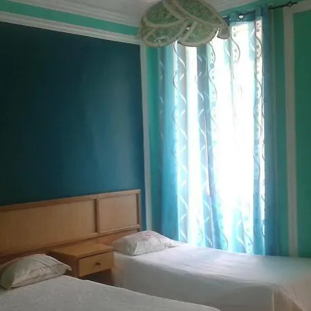 Local Private Ostello *