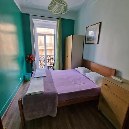 Local Private Lisbon